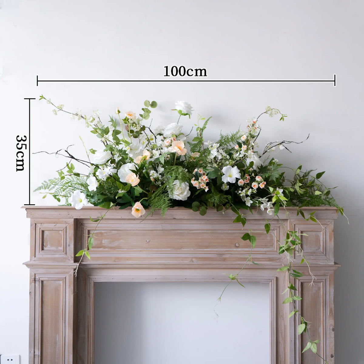 White Floral Table Arrangement – Wedding Table Decor
