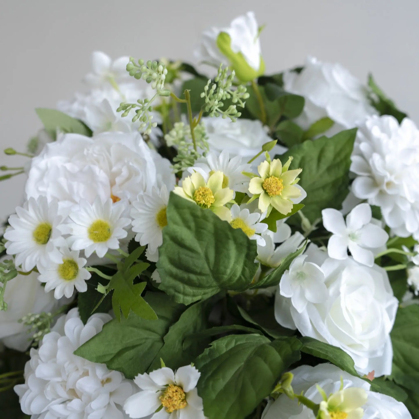 Centrotavola Floreale Bianco e Verde β Decorazioni per Tavoli di Matrimonio