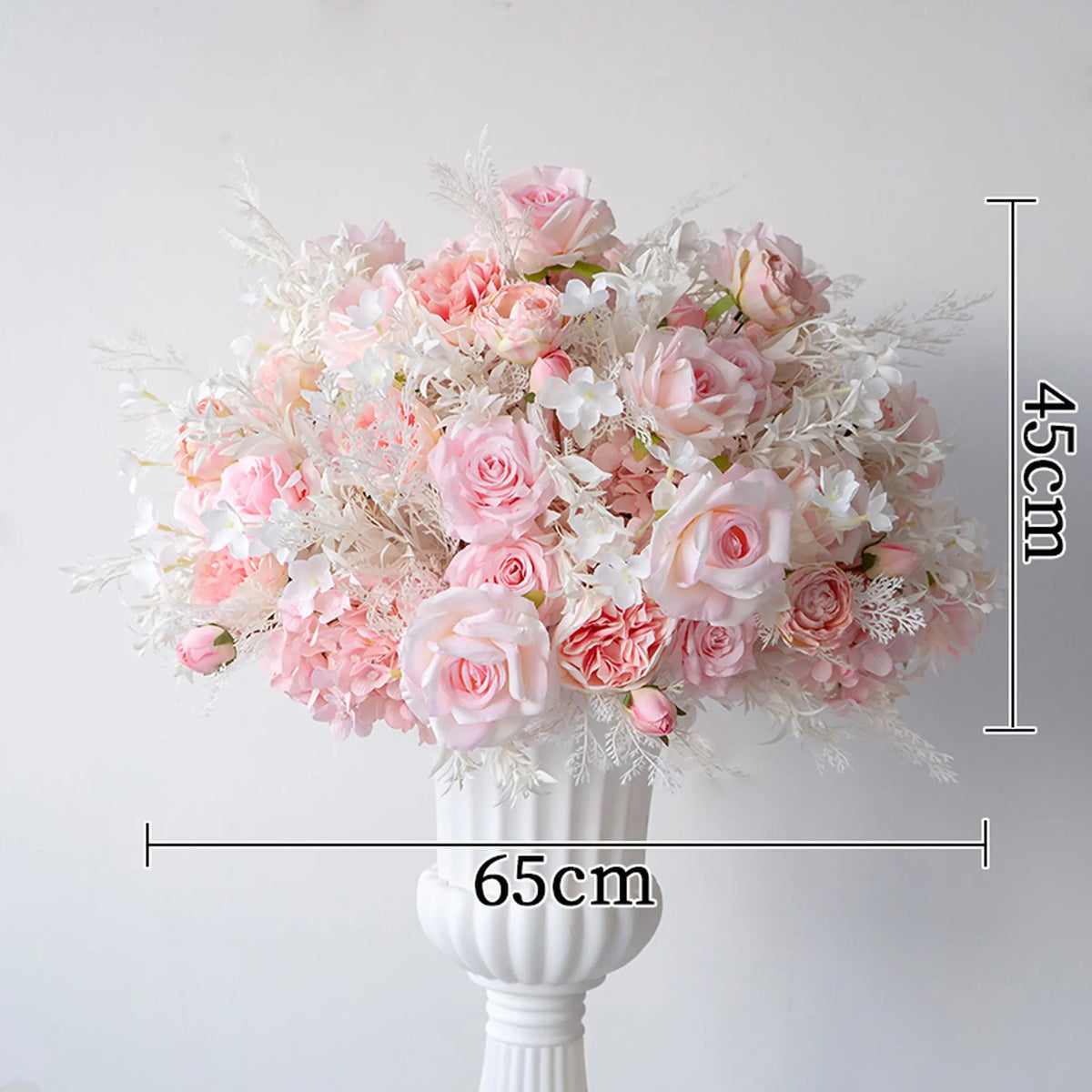 Light Pink Floral Centerpiece ā Wedding Table Decor