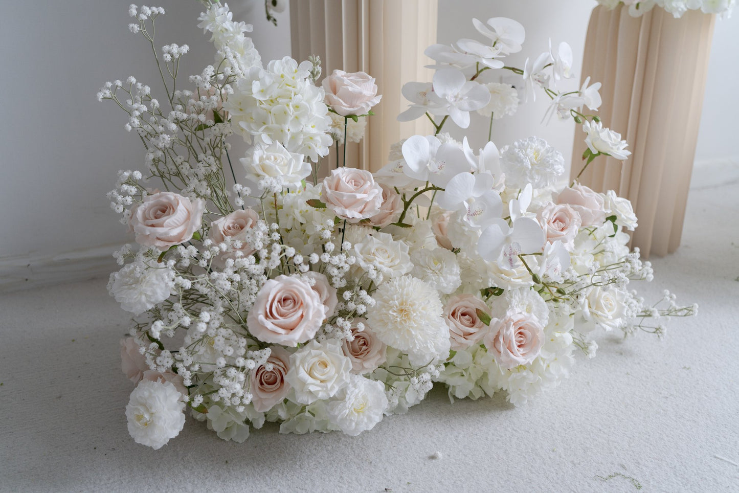 White Floral Row – Wedding Aisle Decor
