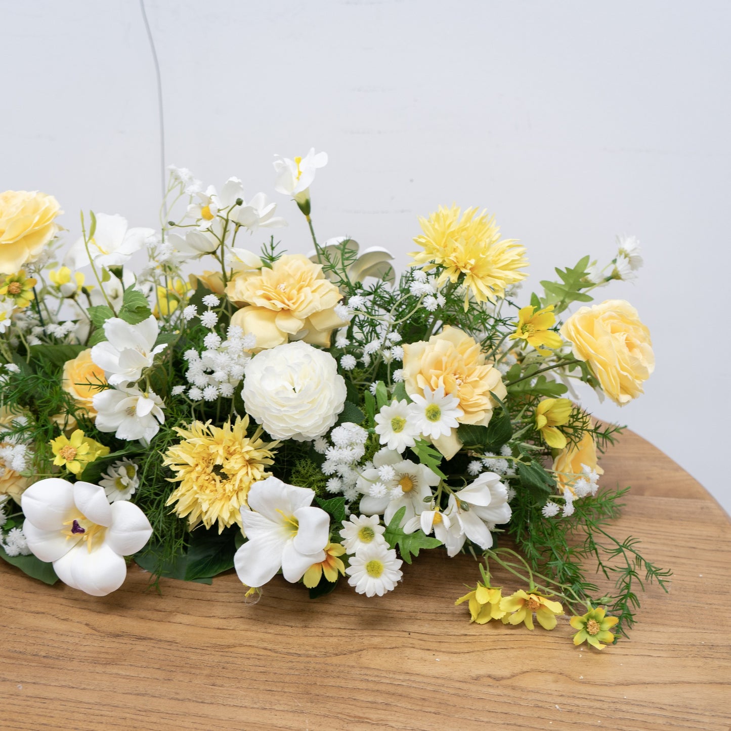 Yellow Floral Table Arrangement – Wedding Table Decor