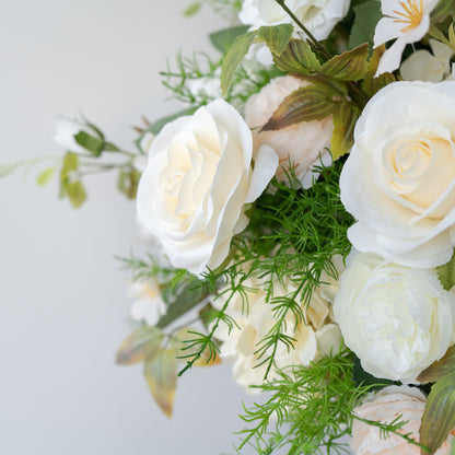 White & Champagne Floral Centerpiece – Wedding Table Decor