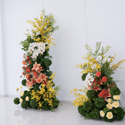 Arco Nuziale Floreale Bianco a Corno per Cerimonia e Ricevimento – Decorazione per Sfondo Sposa e Zona Foto