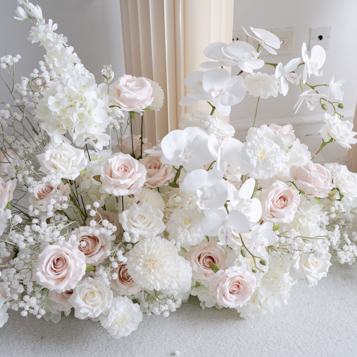 White Floral Row – Wedding Aisle Decor