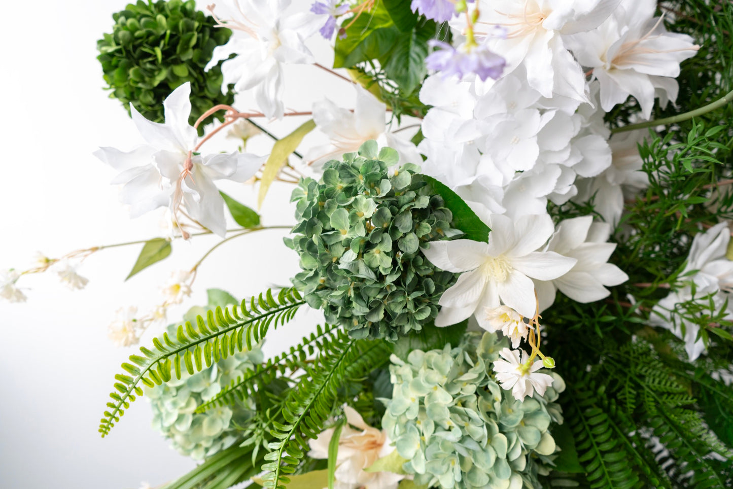 Monet Floral Horn Wedding Arch Set