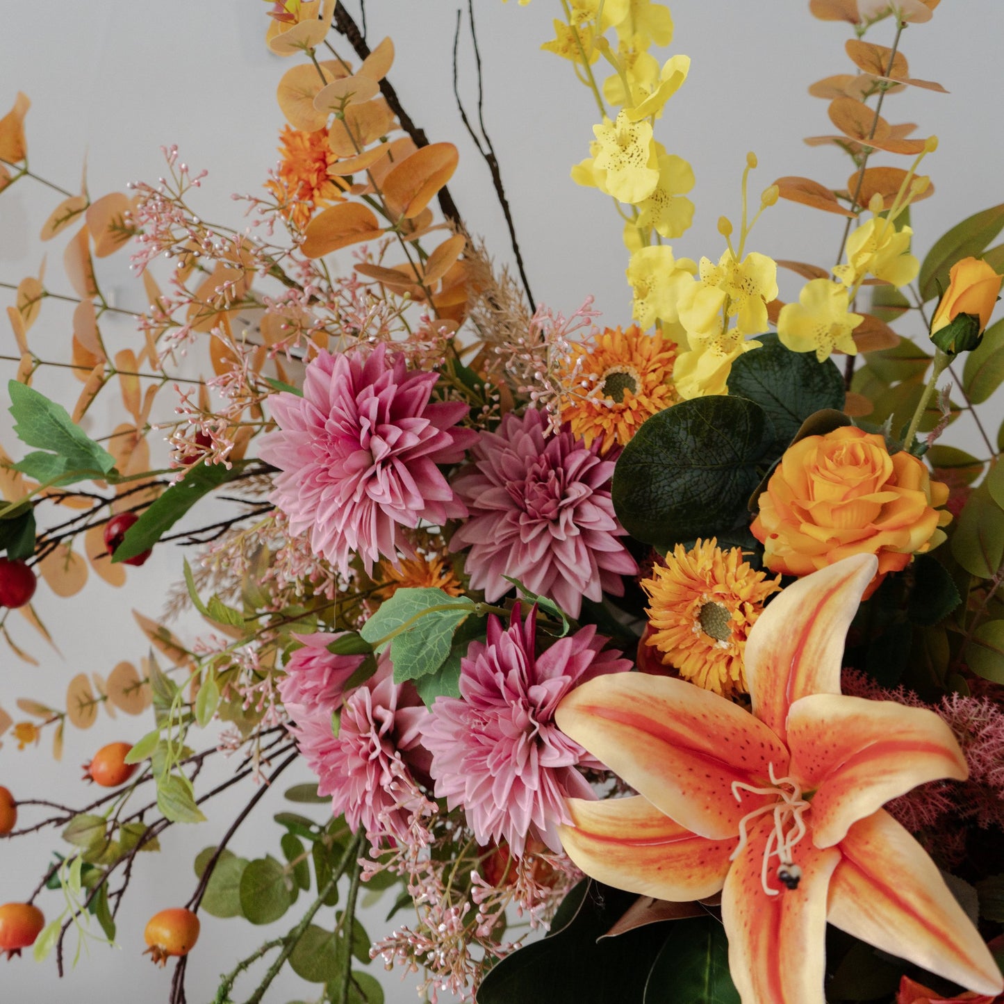 Horn Floral Arch for Wedding Ceremony & Reception – Bridal Backdrop & Photo Zone Decoration