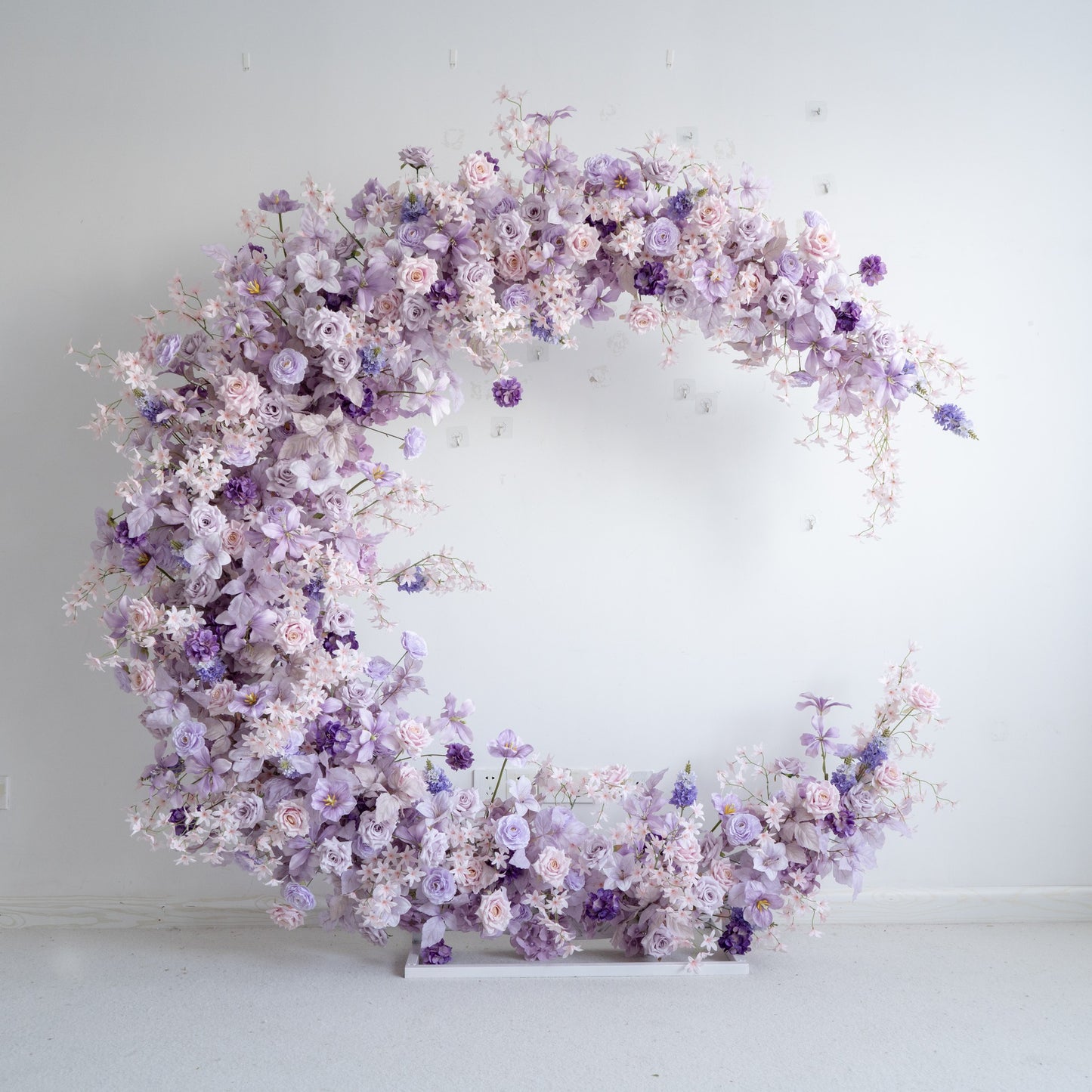 Purple Floral Horn Wedding Arch for Ceremony & Reception – Bridal Backdrop & Photo Zone Decoration