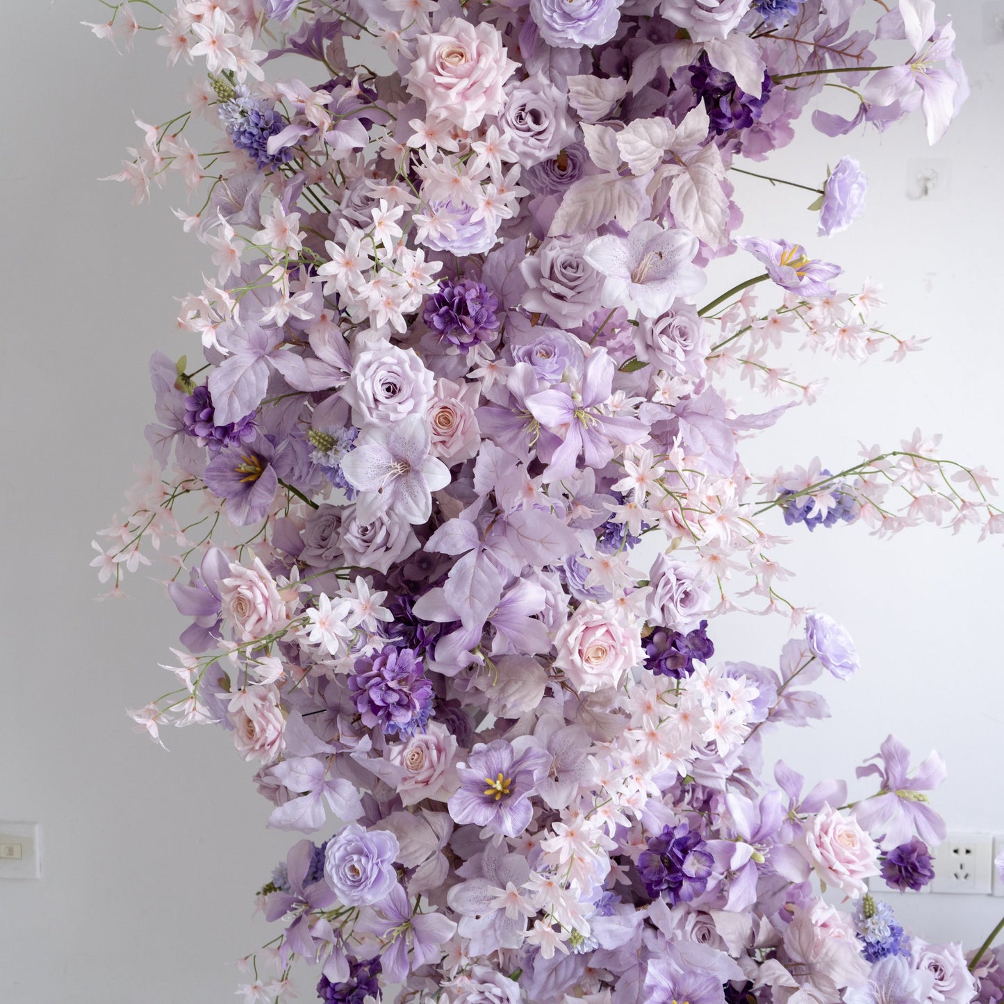 Purple Floral Horn Wedding Arch for Ceremony & Reception – Bridal Backdrop & Photo Zone Decoration