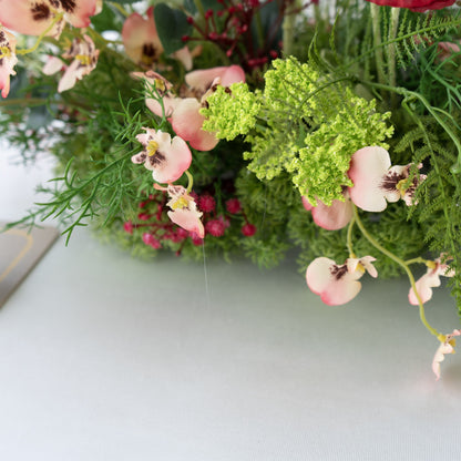 Red Floral Table Arrangement – Wedding Table Decor