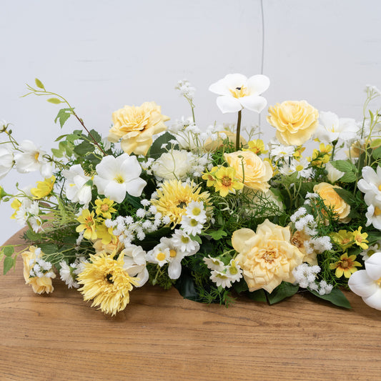 Composizione floreale da tavolo gialla – Decorazioni per la tavola del matrimonio
