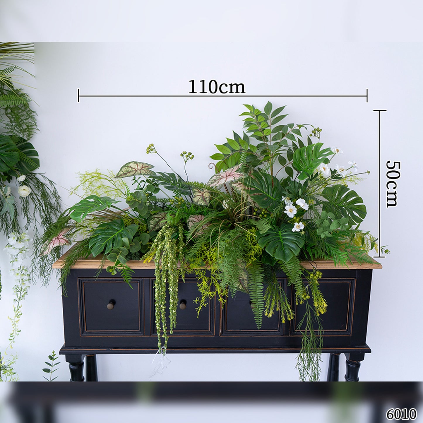 Greenery Floral Table Arrangement – Wedding Table Decor