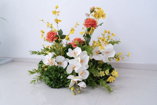 White Floral Horn Wedding Arch for Ceremony & Reception – Bridal Backdrop & Photo Zone Decoration