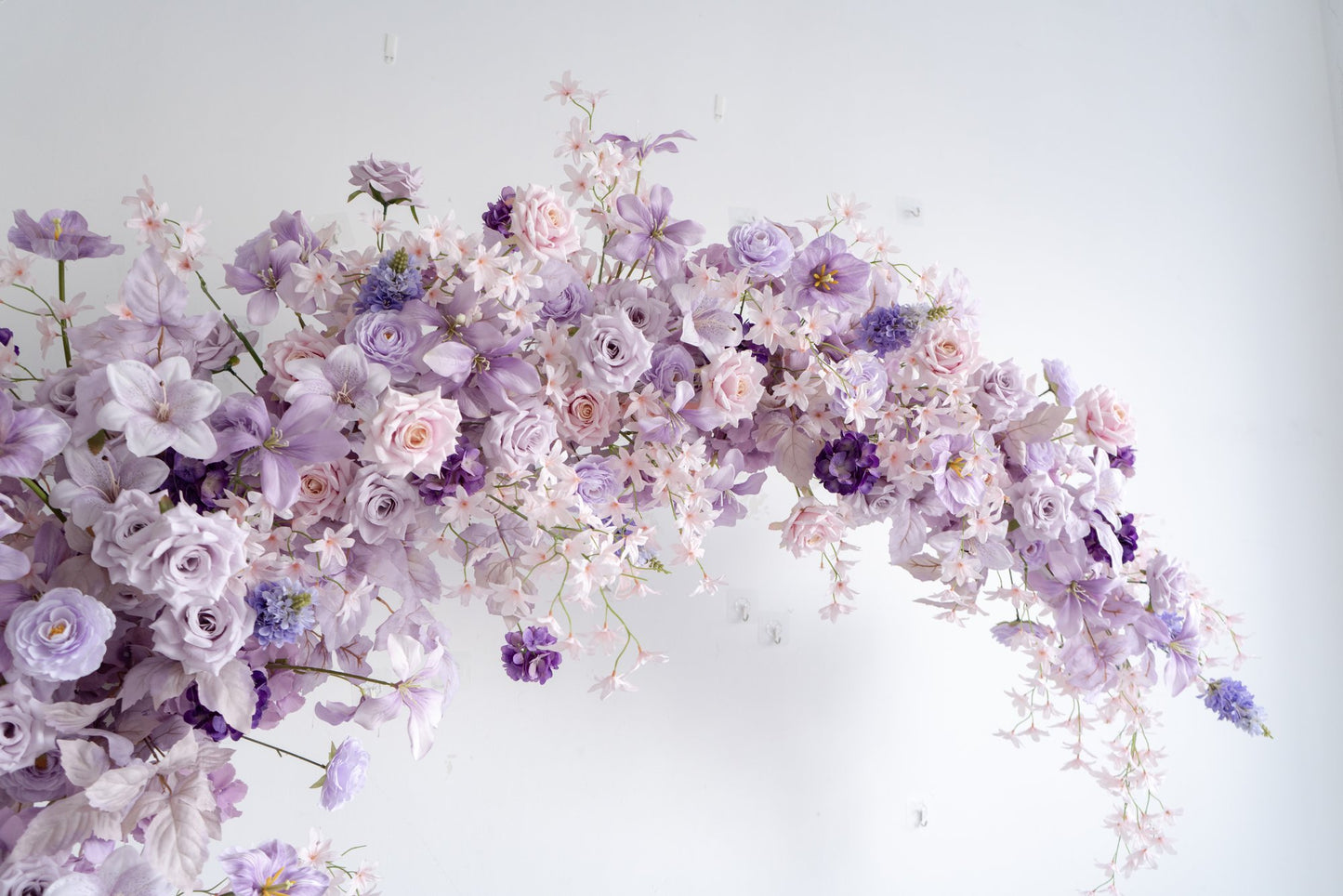 Purple Floral Horn Wedding Arch for Ceremony & Reception – Bridal Backdrop & Photo Zone Decoration