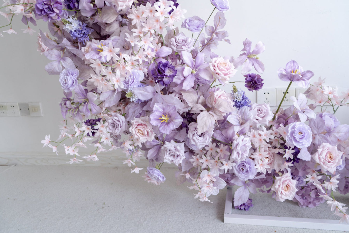 Purple Floral Horn Wedding Arch for Ceremony & Reception – Bridal Backdrop & Photo Zone Decoration