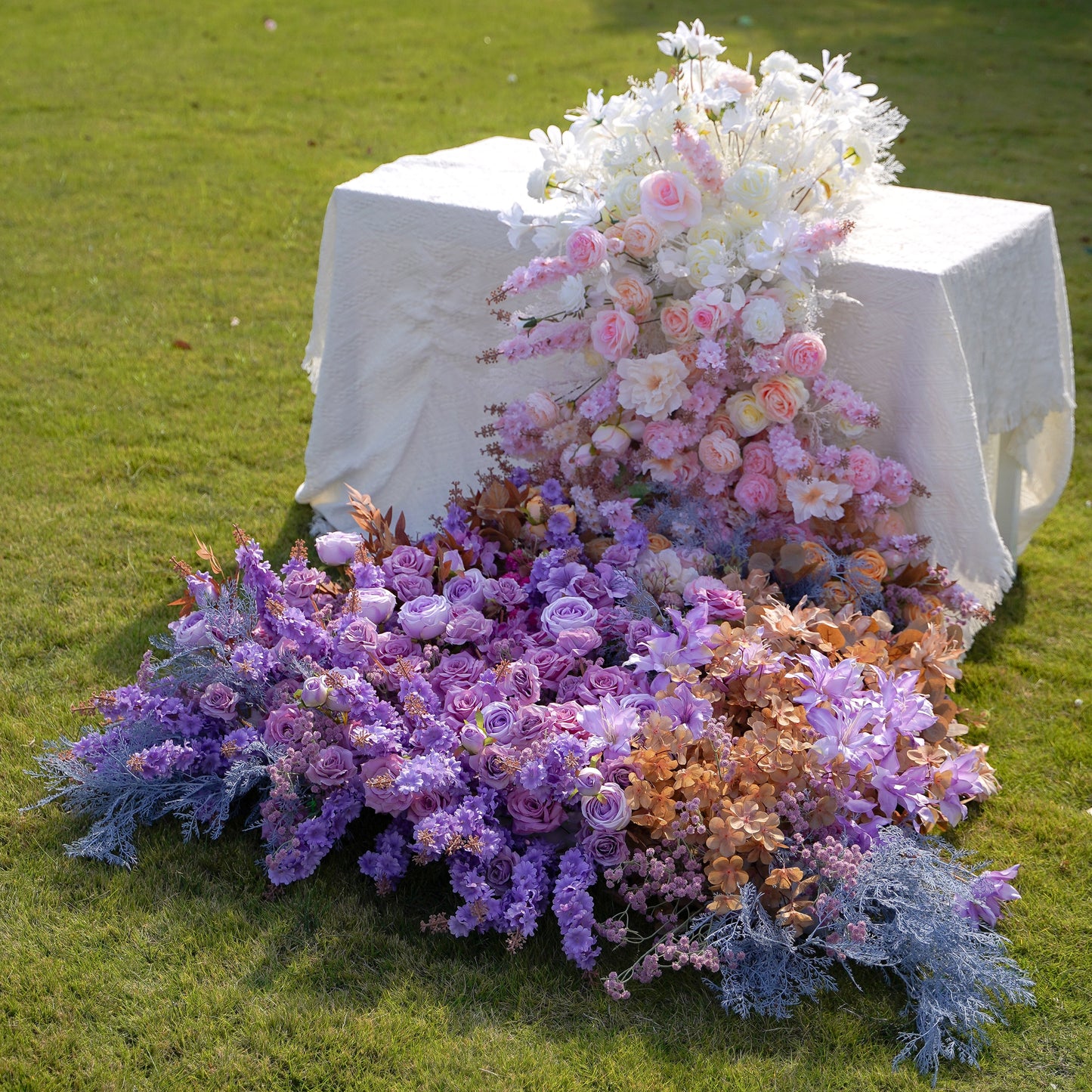 Lavender blush and champagne cascading artificial flower runner