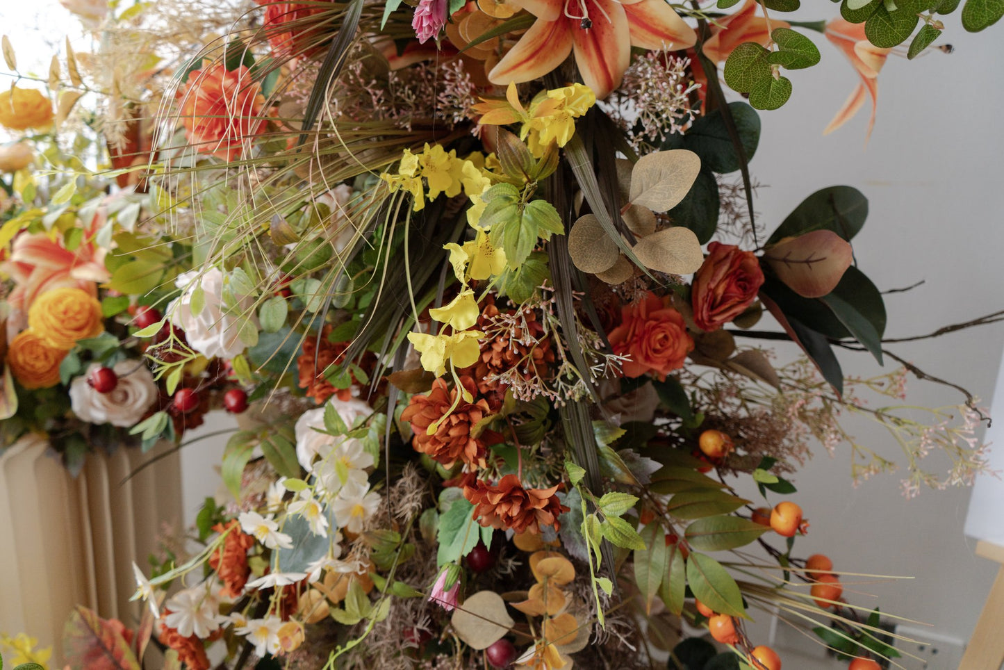 Horn Floral Arch for Wedding Ceremony & Reception – Bridal Backdrop & Photo Zone Decoration
