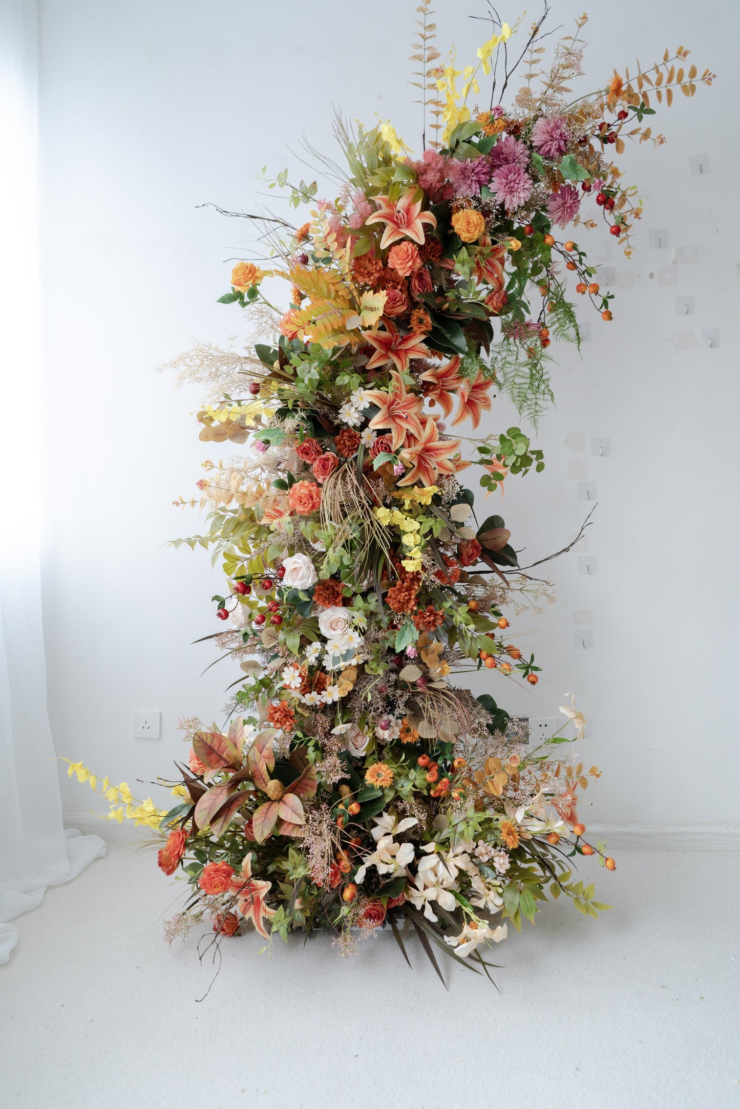 Horn Floral Arch for Wedding Ceremony & Reception – Bridal Backdrop & Photo Zone Decoration