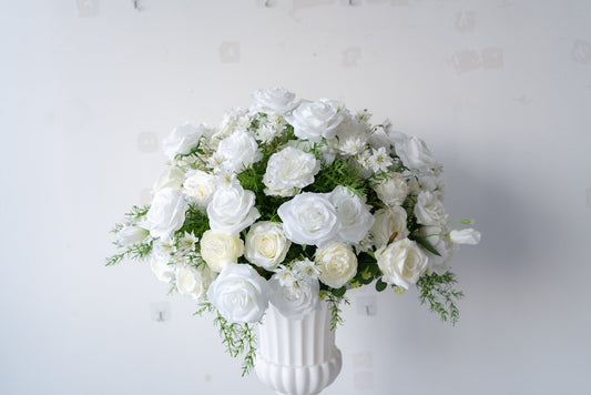White Floral Centerpiece – Wedding Table Decor