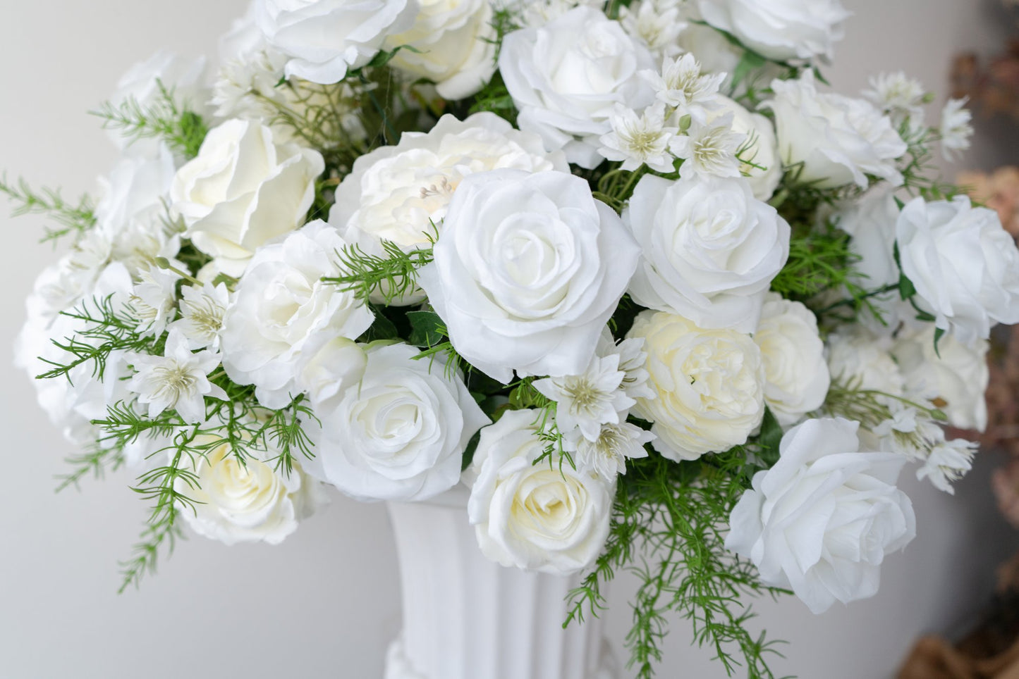 White Floral Centerpiece – Wedding Table Decor